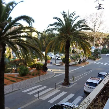 2 Pieces Climatise Avec Terrasse Et Parking - Centre - Fr-1-308-66 Διαμέρισμα *